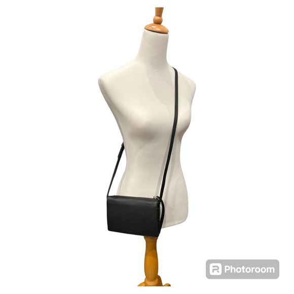 Versatile Crossbody / Wallet on a Chain “Fetch” black pebble grain leather NEW - Picture 10 of 13